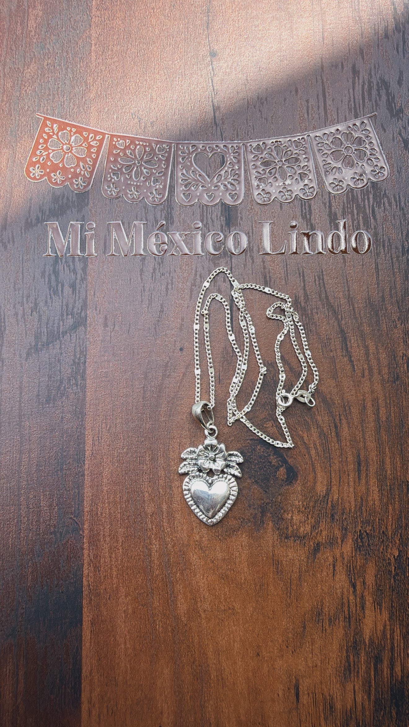Corazón mediano necklace plata 925