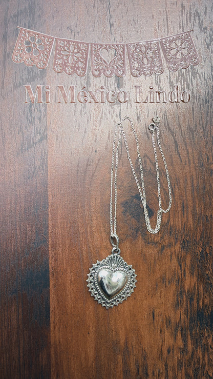 Corazón sagrado large necklace plata 925
