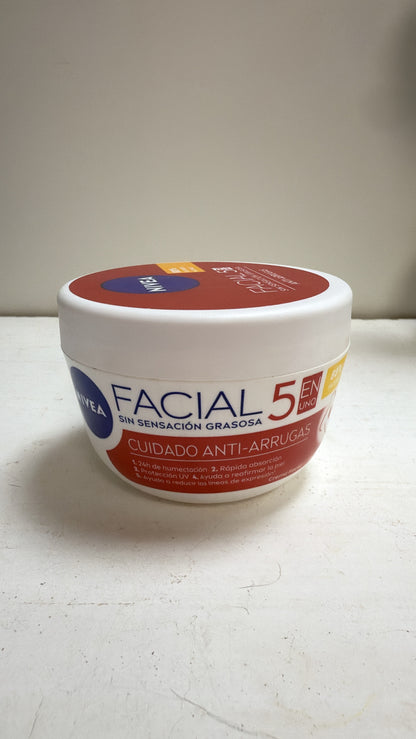 Nivea crema facial 5